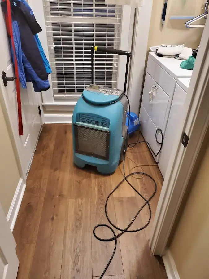 Commercial dehumidifier deployed for Flood Damage Cleanup in Frederickson